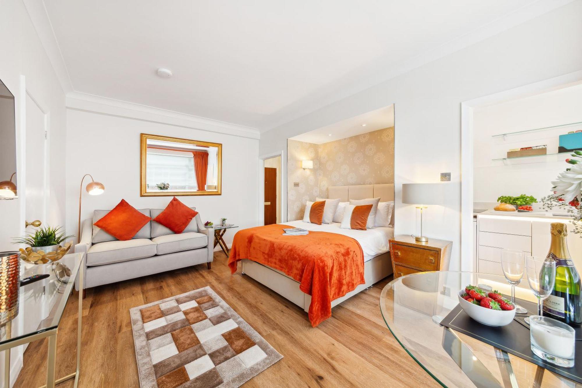 Nell Gwynn Chelsea Apartahotel 4*